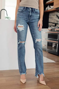 Judy Blue Destroyed Straight Leg Jeans