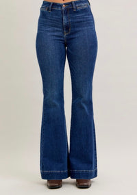 Judy Blue Trouser Flare High-Waisted Jeans