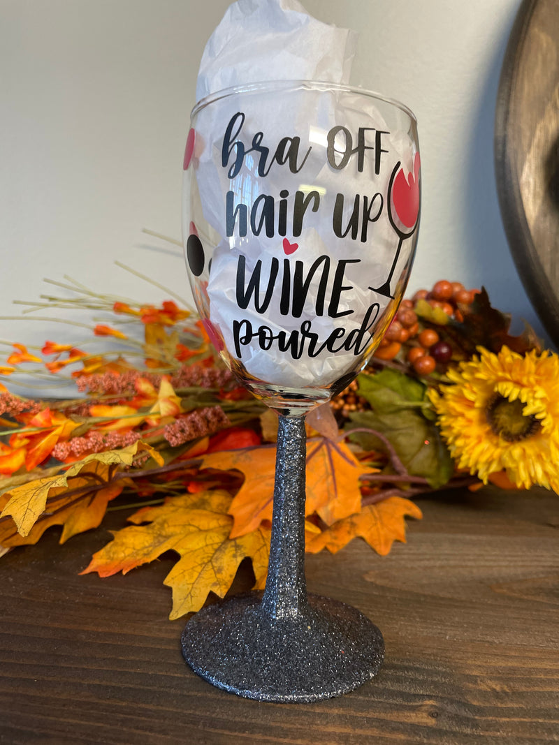 Hair Up Wine Glass-H (Pre-Order)